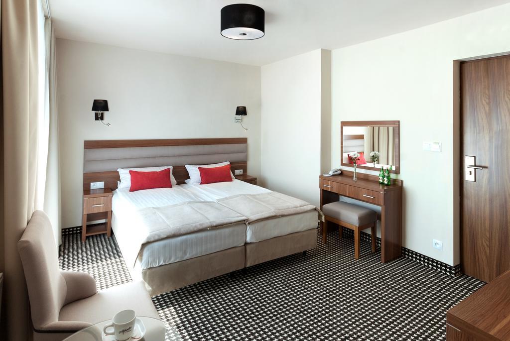 Koral Live Hotel Kolobrzeg Exterior photo
